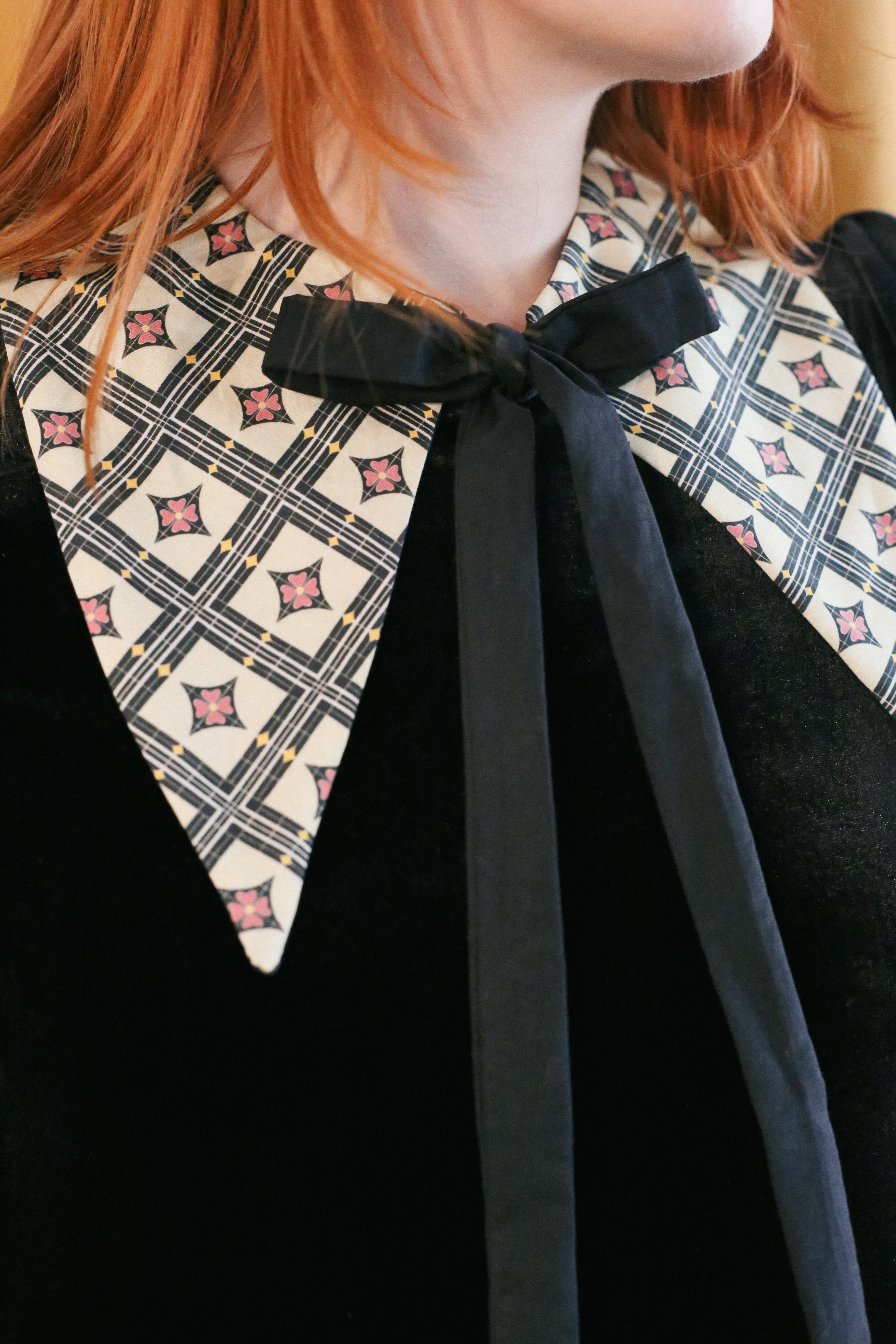 Out On The Tiles Collar