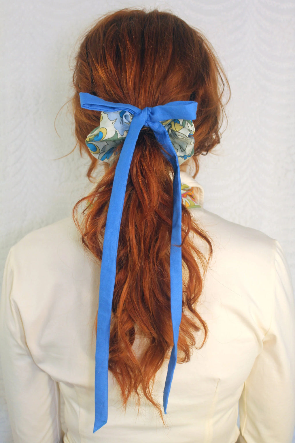 Sunday Morning Scrunchie with Bow